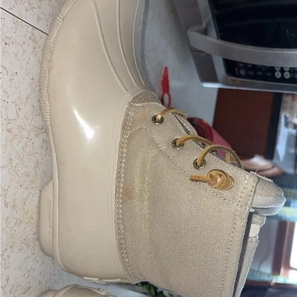 Sperry Light Tan Duck Boots - Picture 3 of 5